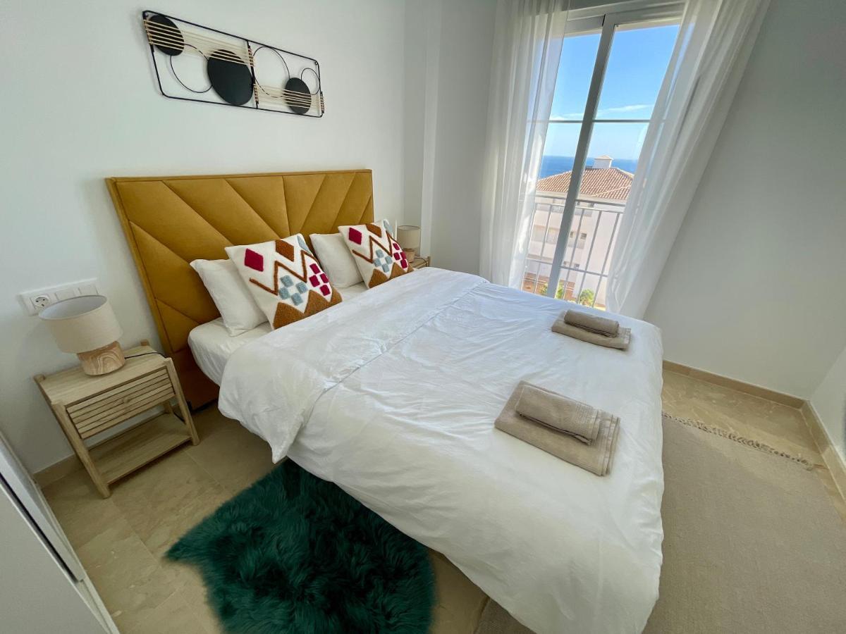 Hill Sea View Apartment Manilva Exterior photo